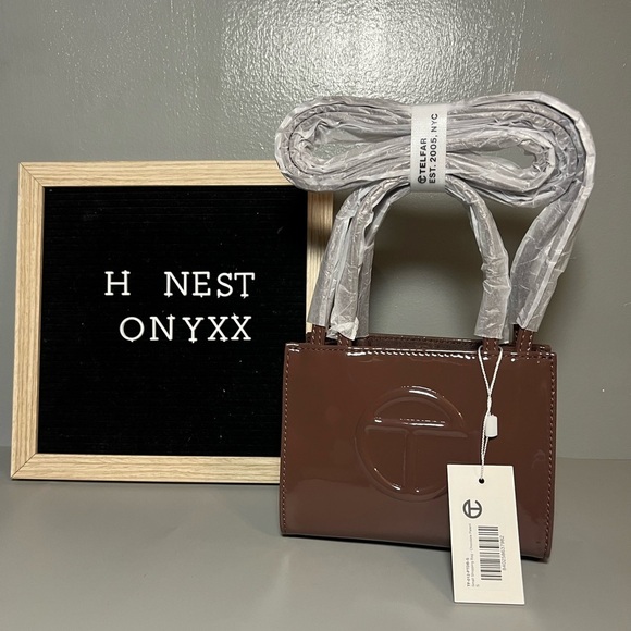 Small chocolate patent Telfar - Picture 5 of 9